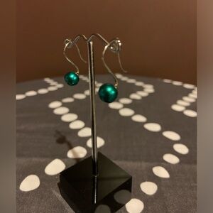 Cute pearl earrings, NWOT, sterling silver